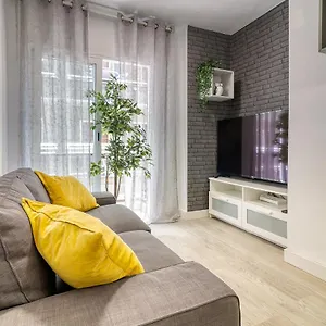 cozy-3-bedrooms-flat-main-square-and-beachfront.in-canary-islands.com/