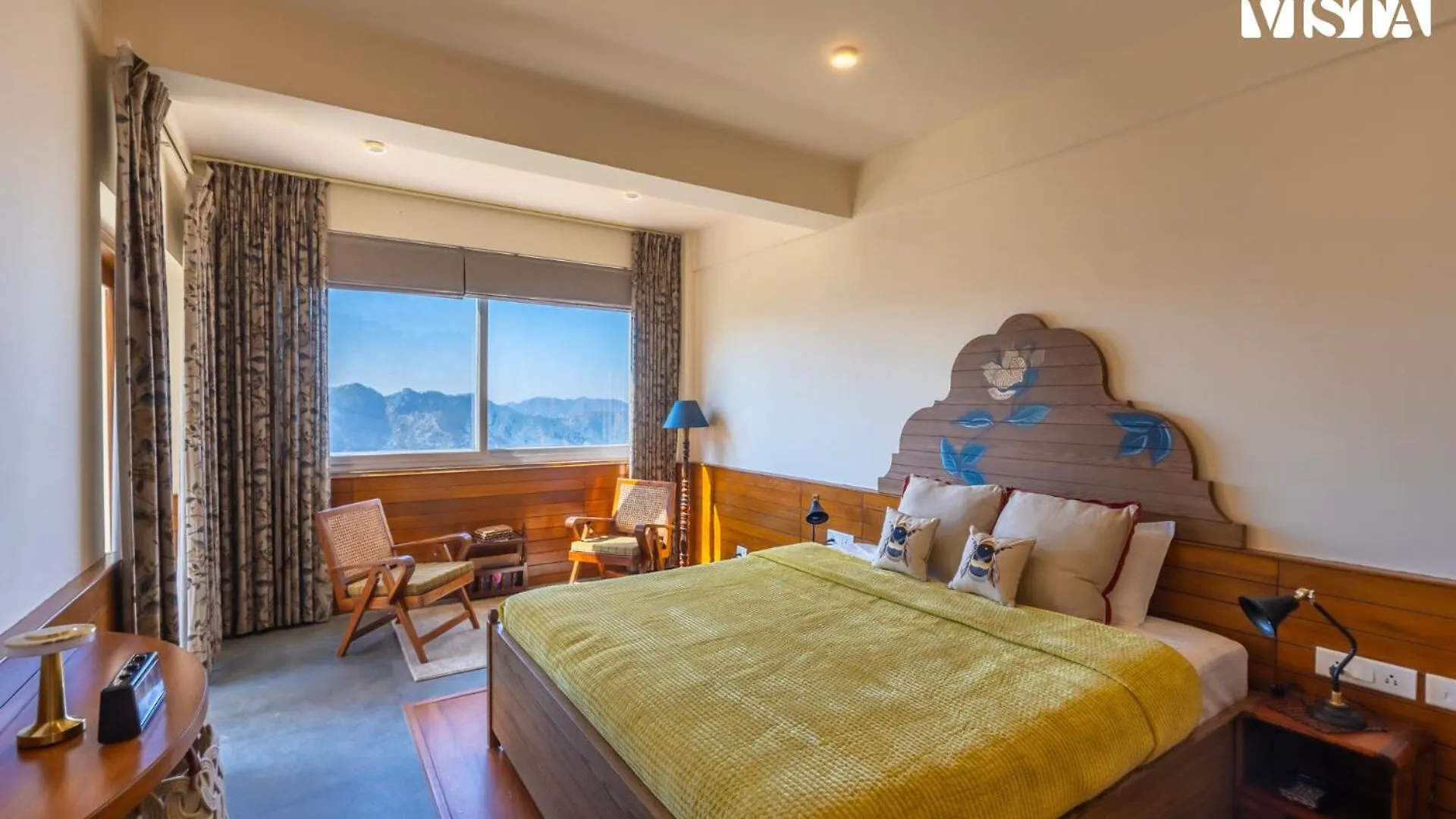 Stayvista At Nook - Elysium Estate 2 Bedroom Cottage With Hill View, Lawn Shimla Villa