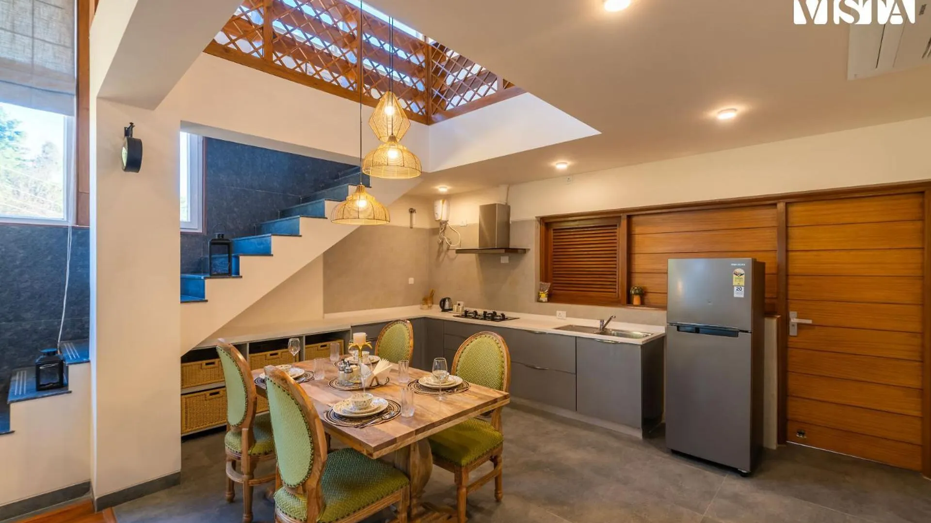 Villa Stayvista At Nook - Elysium Estate 2 Bedroom Cottage With Hill View, Lawn Shimla