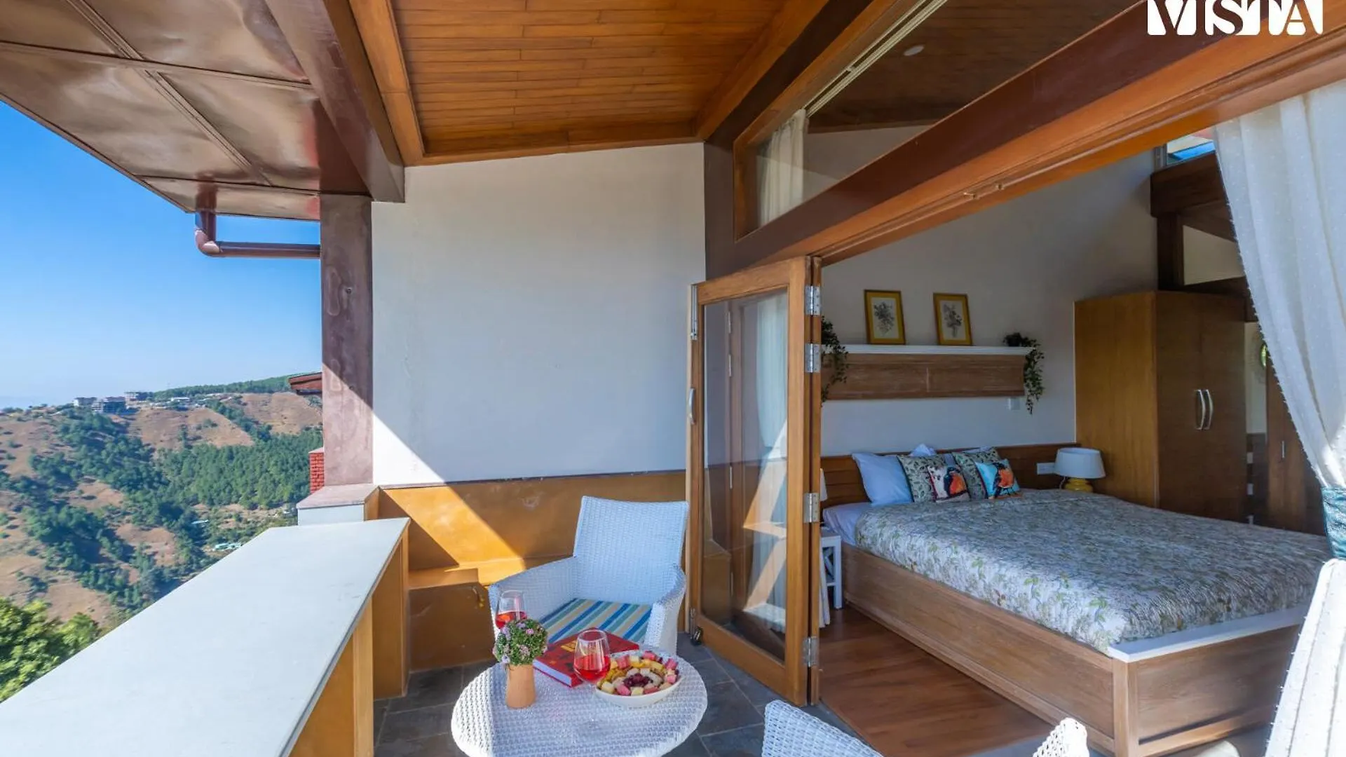 Stayvista At Nook - Elysium Estate 2 Bedroom Cottage With Hill View, Lawn Shimla